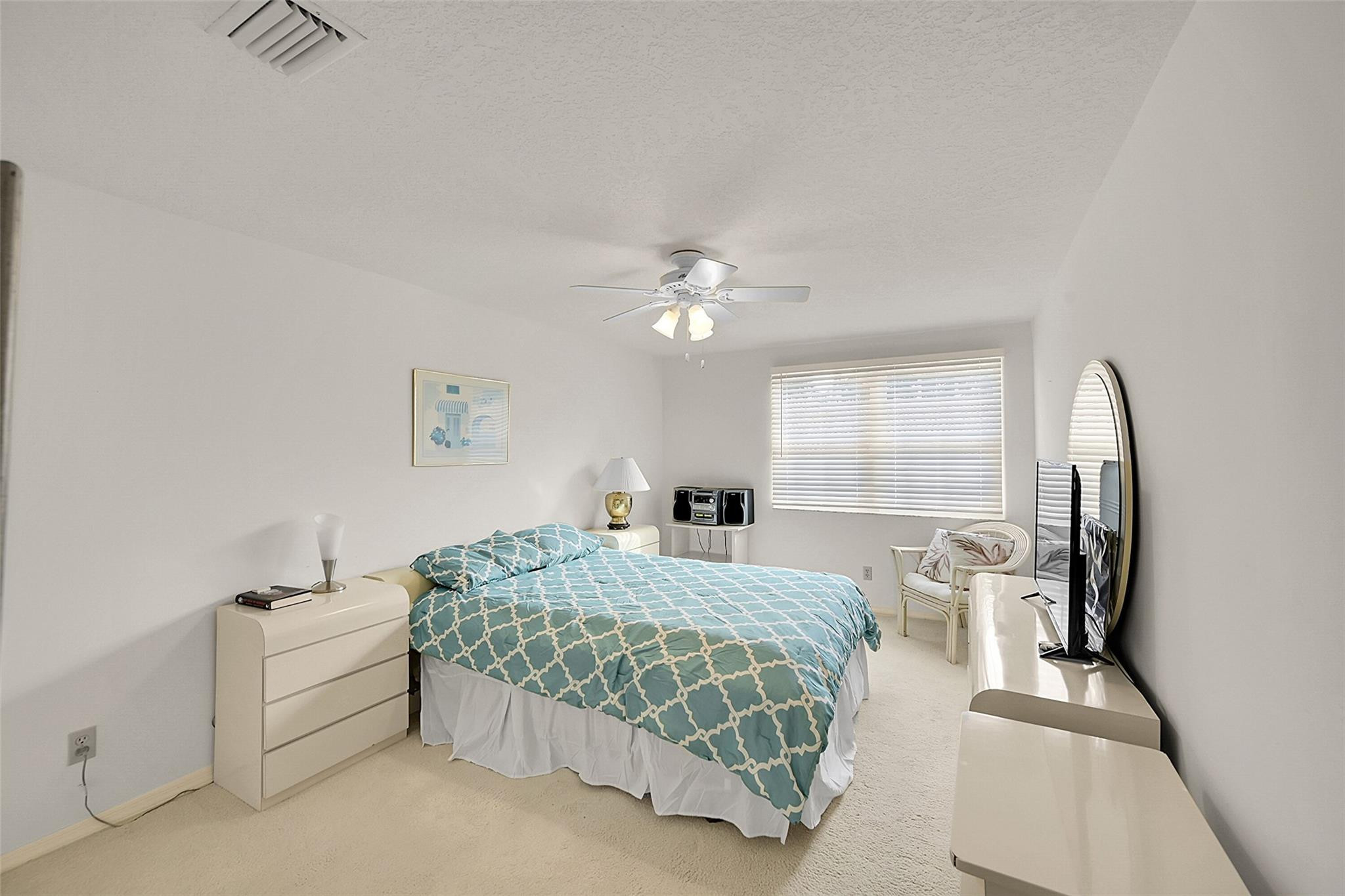 17210 Boca Club Boulevard, Unit 103 Boca Raton, FL 33487 - Photo 27 of 33 2nd Bedroom upstairs