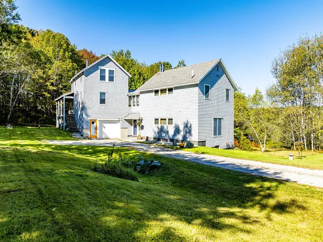 $762,000 | 56 Raccoon, Cushing, ME 04563