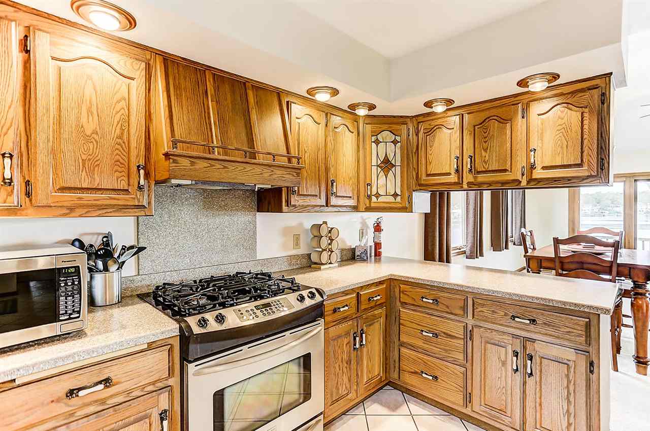 710 Spring Beach Road Rome City, IN 46784 - Photo 6 of 36