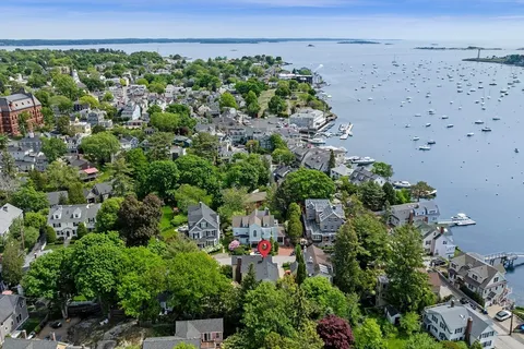 $1,795,000 | 27 Waldron Street, Marblehead, MA 01945