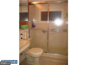 31 Cotton Road Levittown, PA 19057 - Photo 9 of 12 Bathroom
