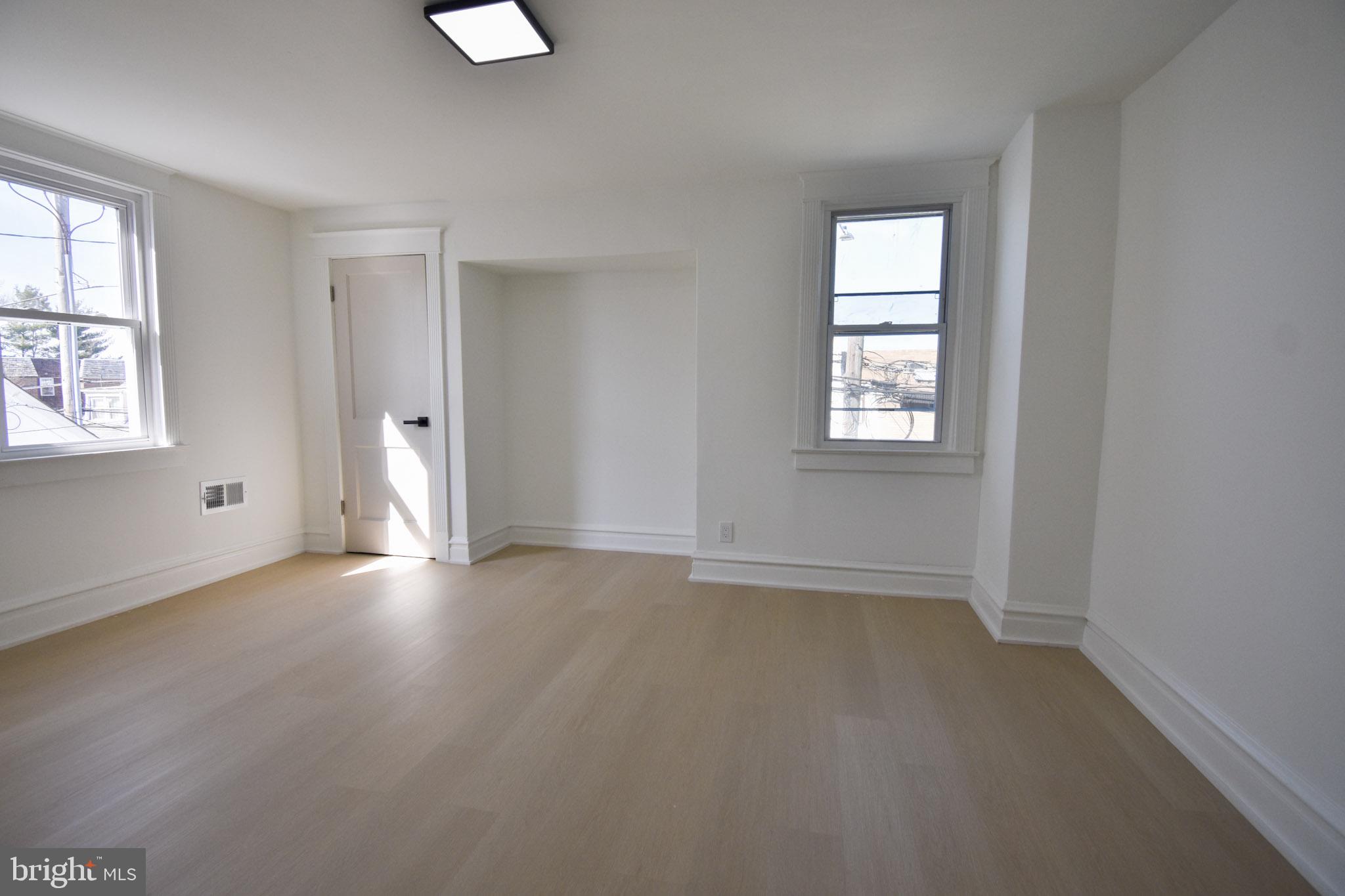 247 Heather Road Upper Darby, PA 19082 - Photo 17 of 26