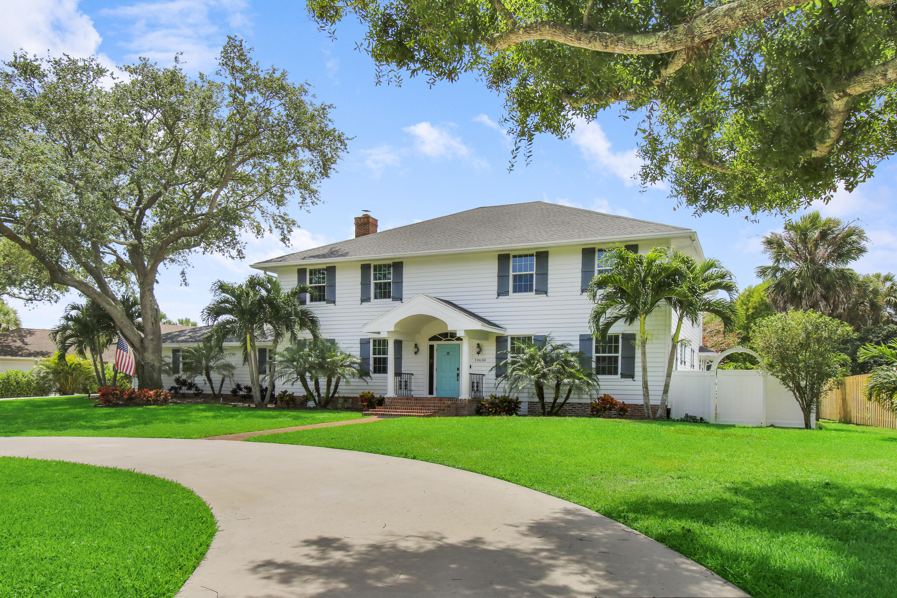 19638 Red Maple Lane Jupiter, FL 33458 - Photo 3 of 58 House-48