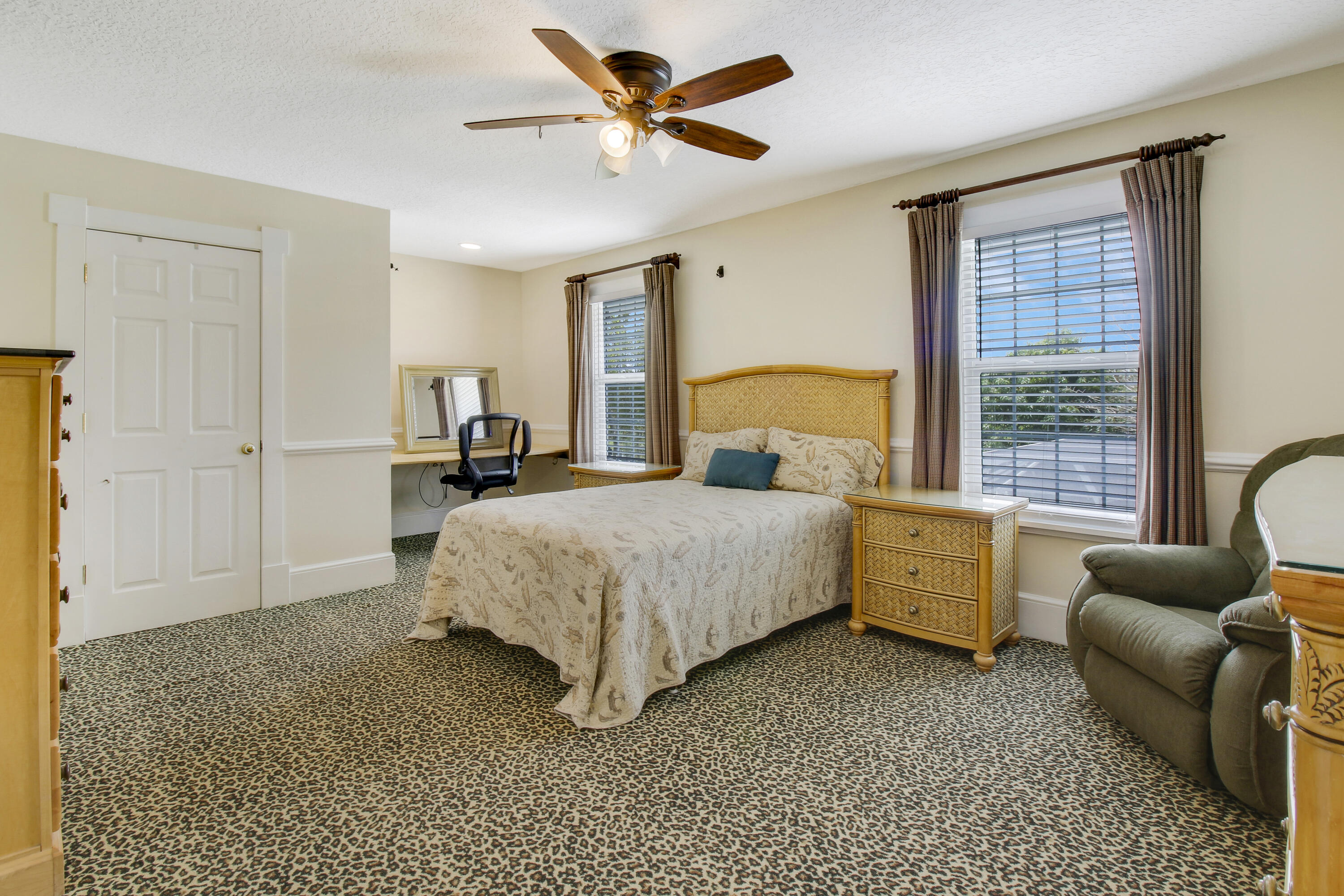 19638 Red Maple Lane Jupiter, FL 33458 - Photo 46 of 58 House-11