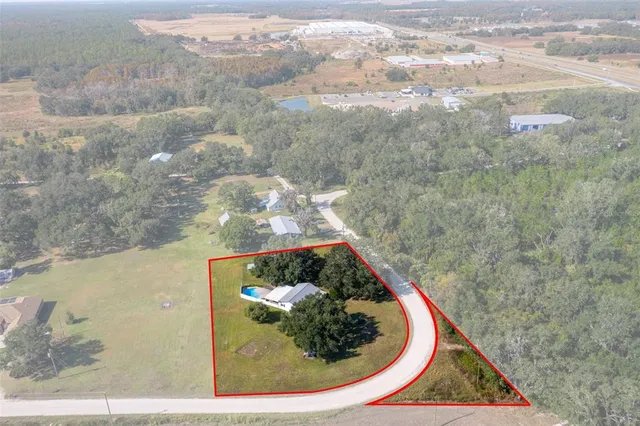 a view of a small yard