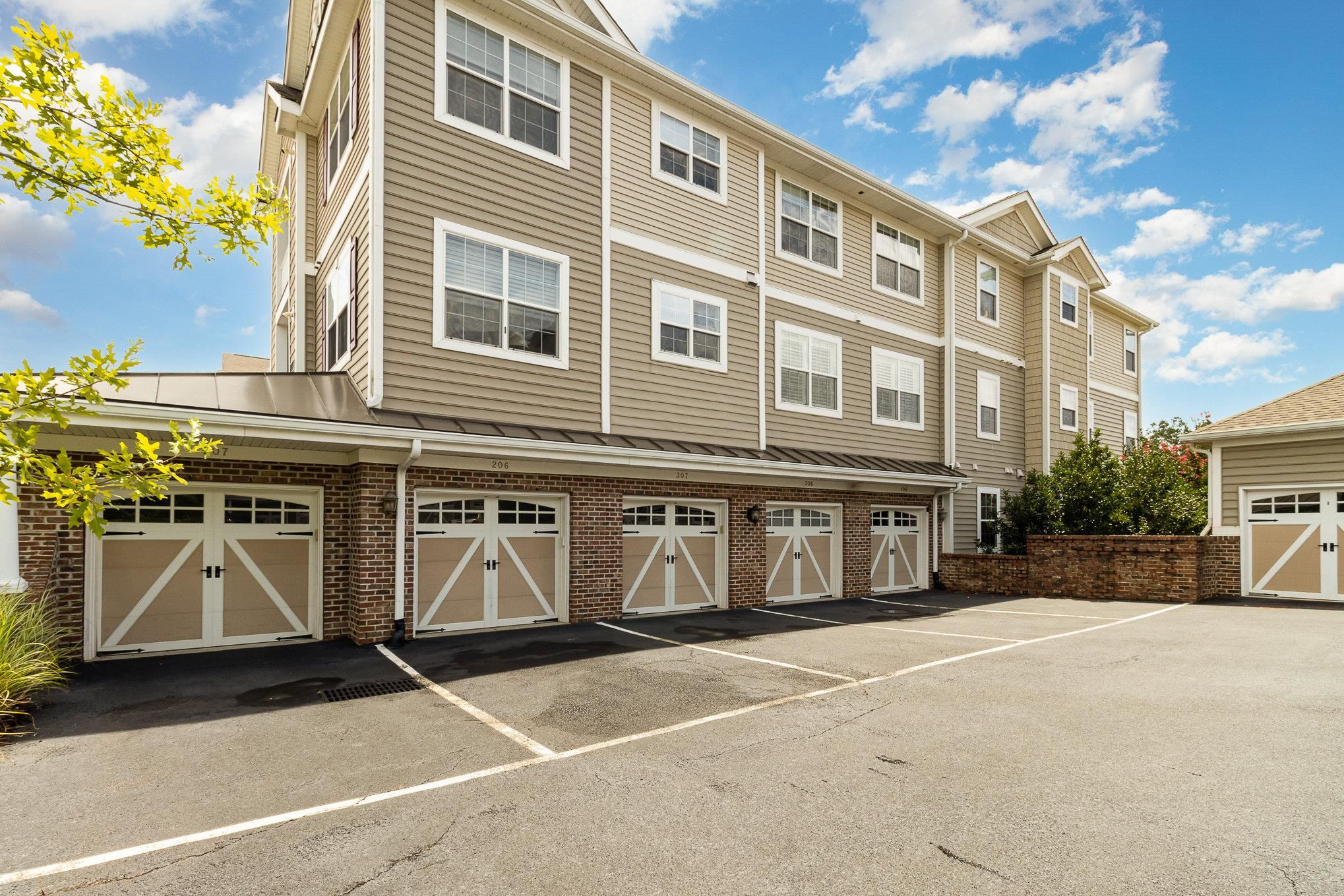 10411 Rosegate Court, Unit 206 Raleigh, NC 27617 - Photo 2 of 25 Photo 2