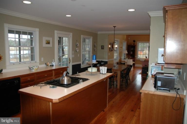 5453 Gunners Range Road Royal Oak, MD 21662 - Photo 1 of 29 Kitchen