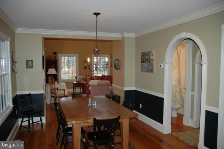 5453 Gunners Range Road Royal Oak, MD 21662 - Photo 4 of 29 Dining Room