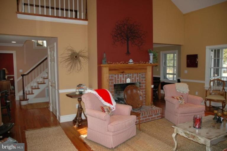 5453 Gunners Range Road Royal Oak, MD 21662 - Photo 6 of 29 Family Room