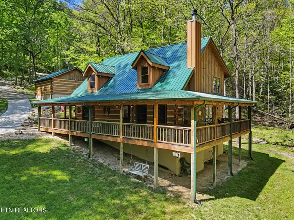 $1,250,000 | 1053 Big Buck Trail, Townsend, TN 37882