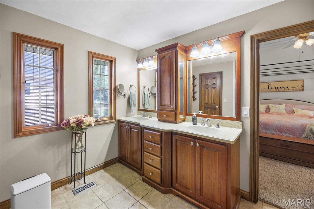 222 Hickory Ridge Belleville, IL 62223 - Photo 22 of 78
