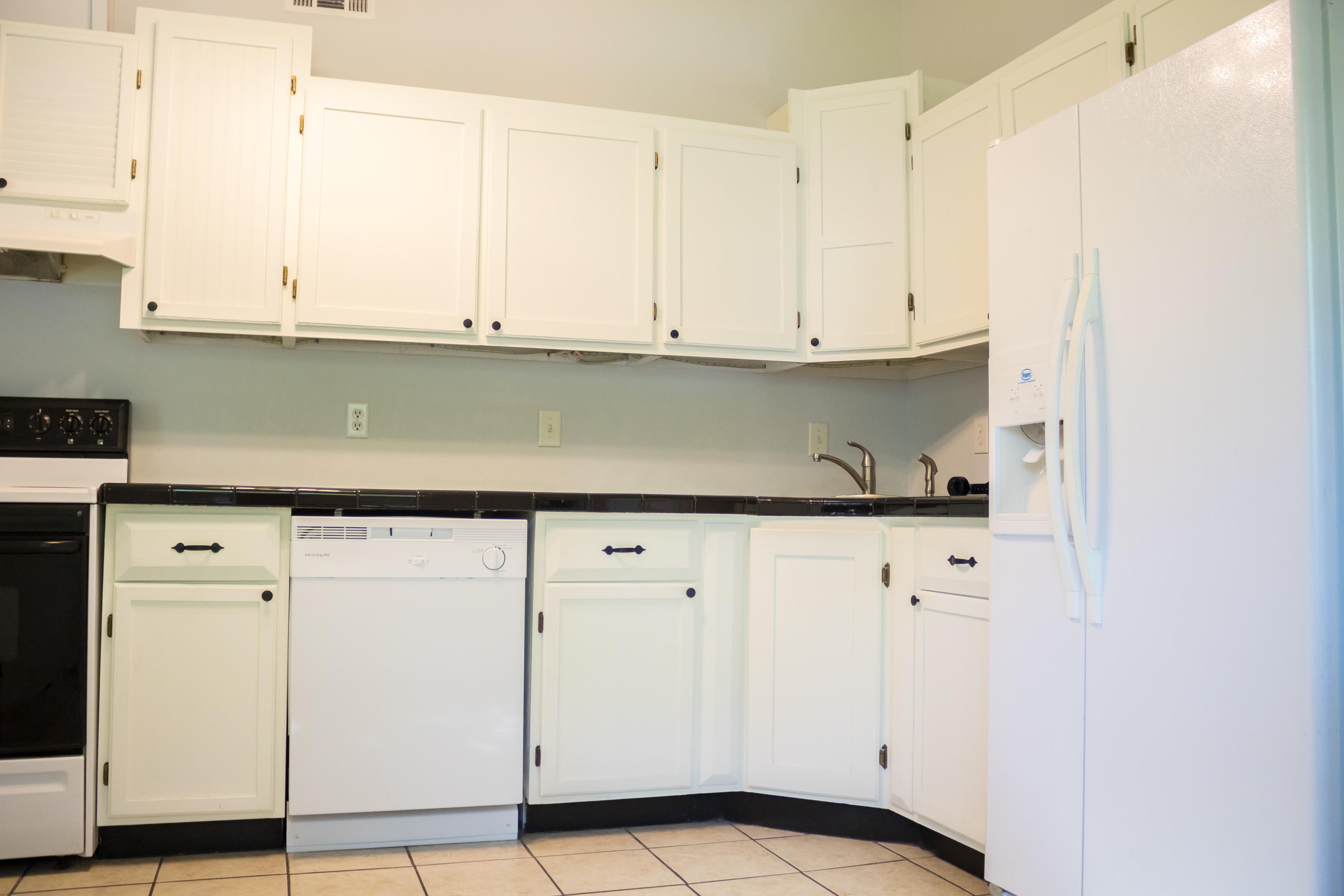 149 Manchester Road Summerville, SC 29486 - Photo 8 of 18 IMG_6651