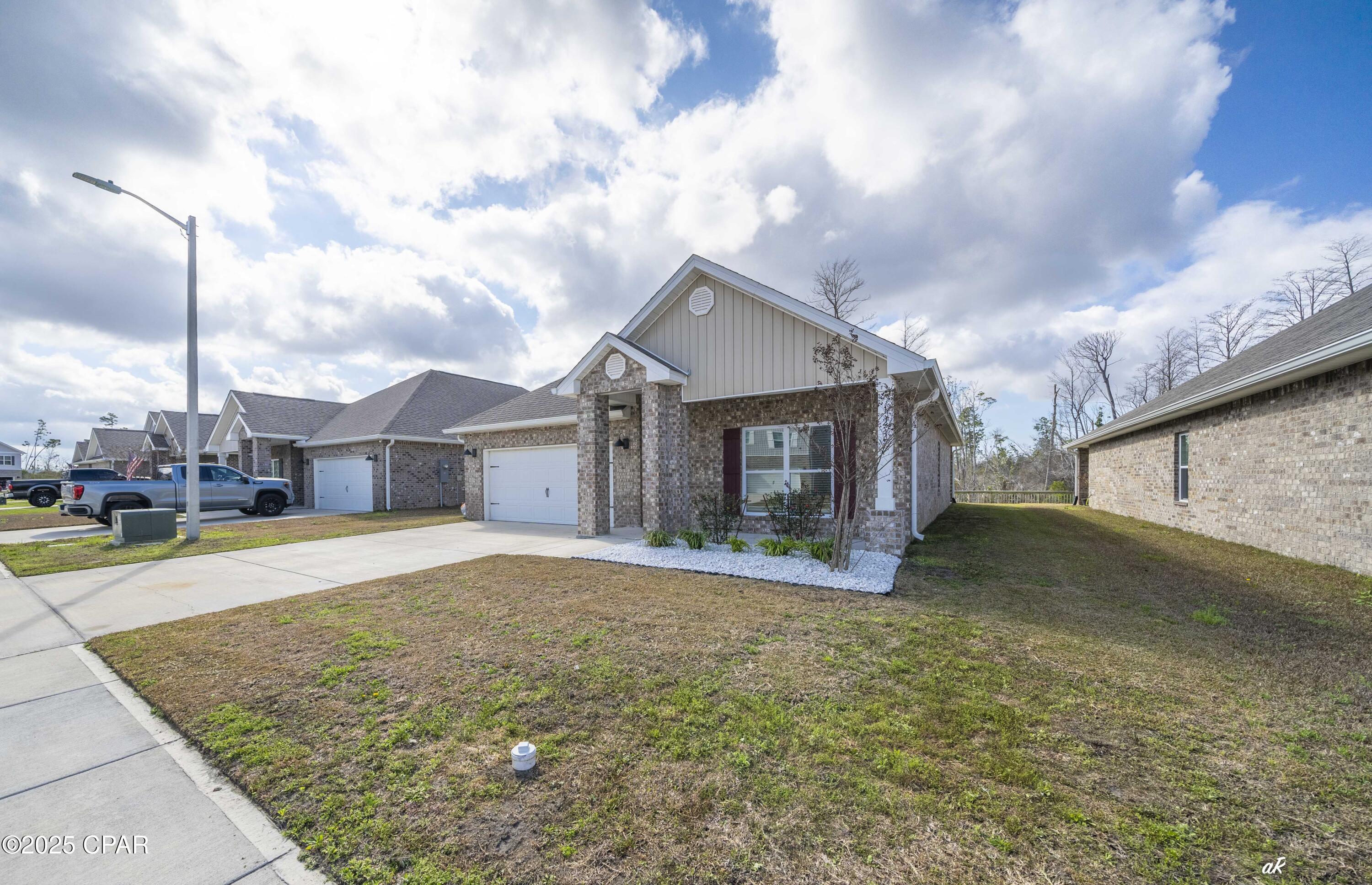 1237 Conolly Boulevard Lynn Haven, FL 32444 - Photo 5 of 27