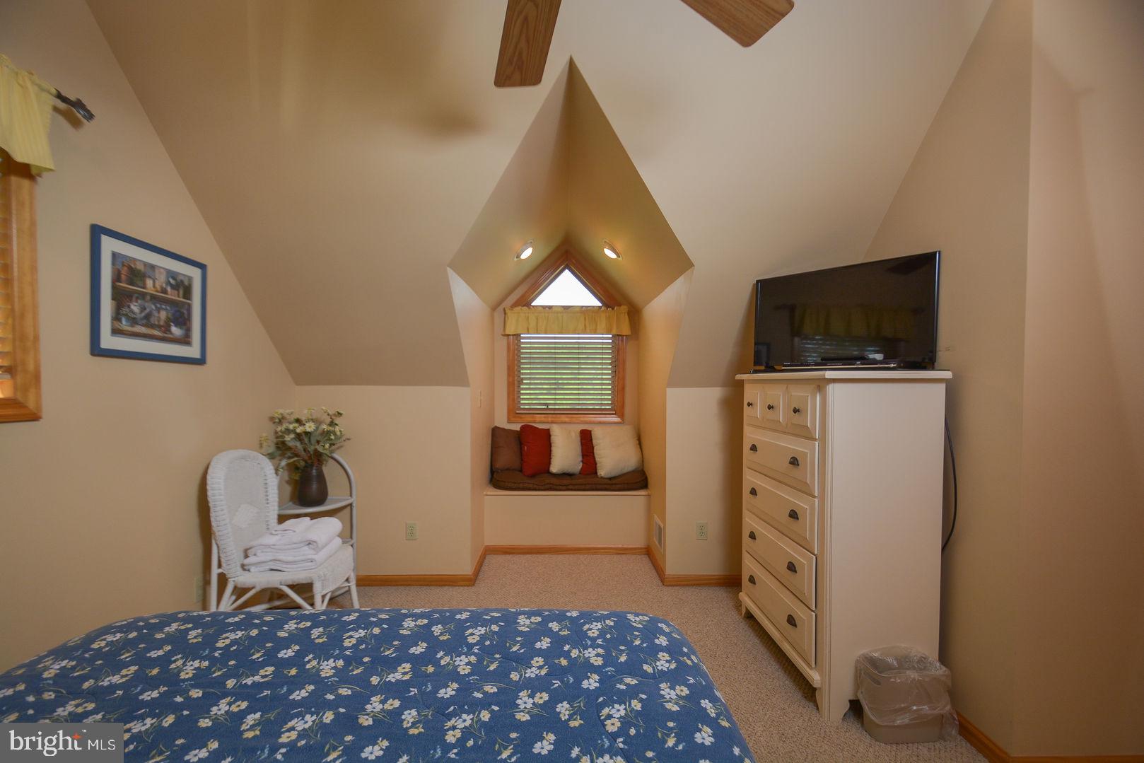 104 Roman Ridge Road Oakland, MD 21550 - Photo 16 of 43 Gallery Image 16