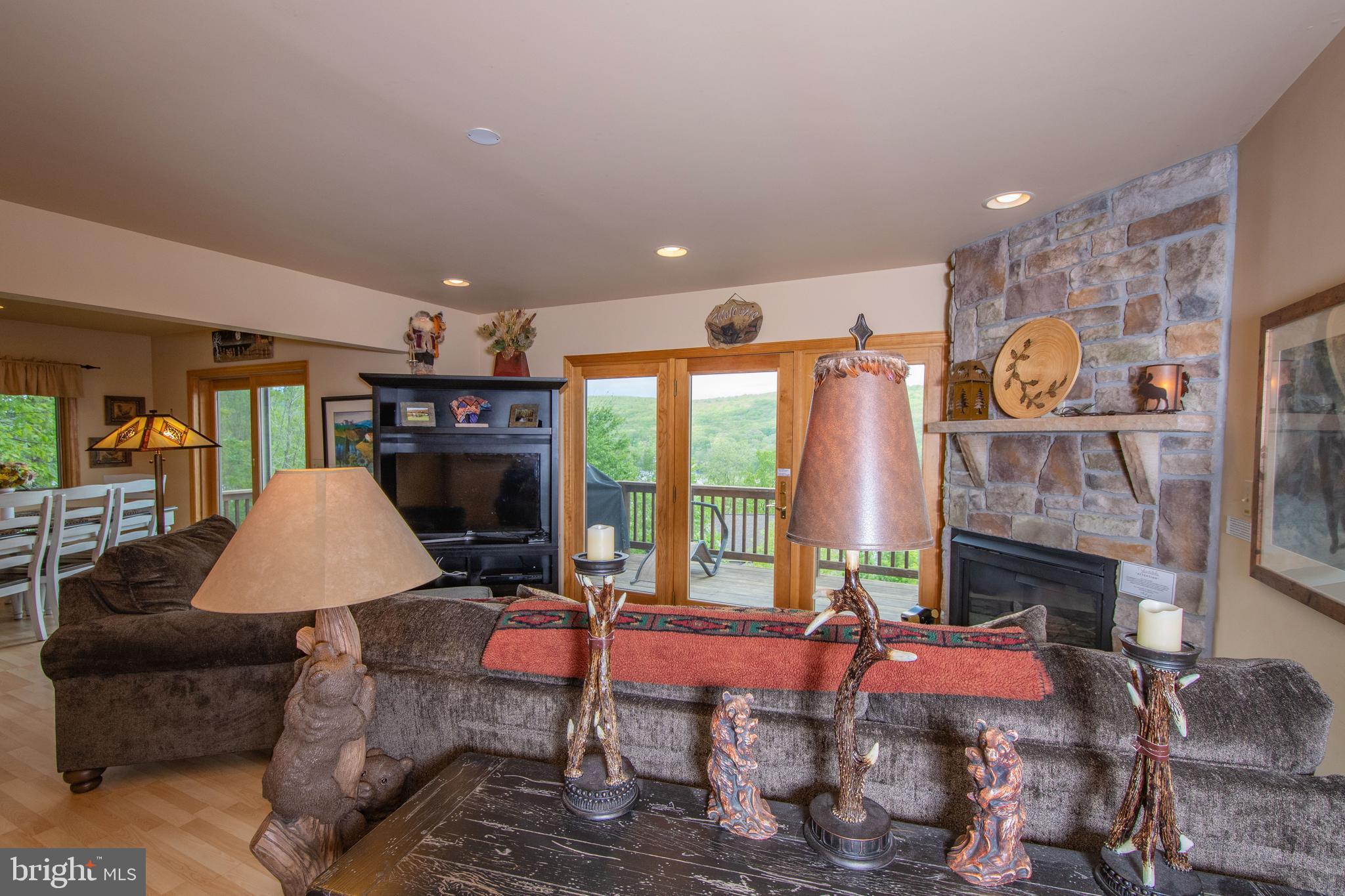 104 Roman Ridge Road Oakland, MD 21550 - Photo 3 of 43 Gallery Image 3
