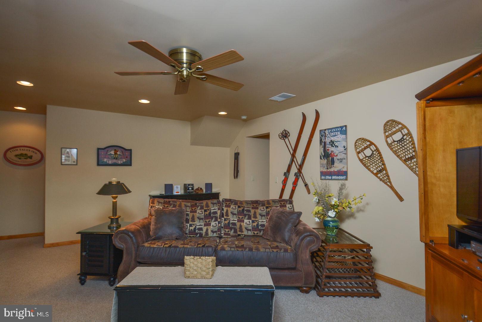 104 Roman Ridge Road Oakland, MD 21550 - Photo 26 of 43 Gallery Image 26