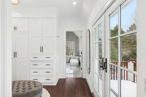 $12,995,000 | 5 Eileens Path, East Hampton, NY 11937