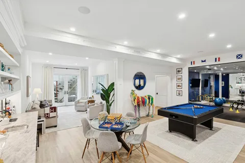 $12,995,000 | 5 Eileens Path, East Hampton, NY 11937