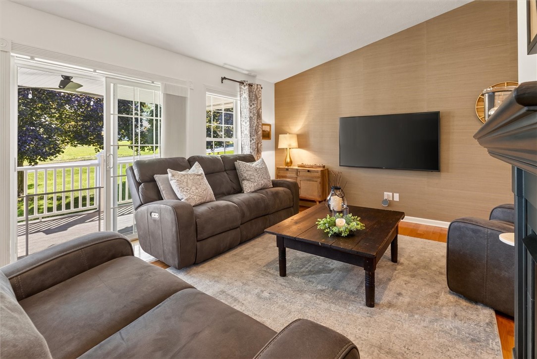 2067 Eddy Road Macedon, NY 14568 - Photo 3 of 48 Gallery Image 3