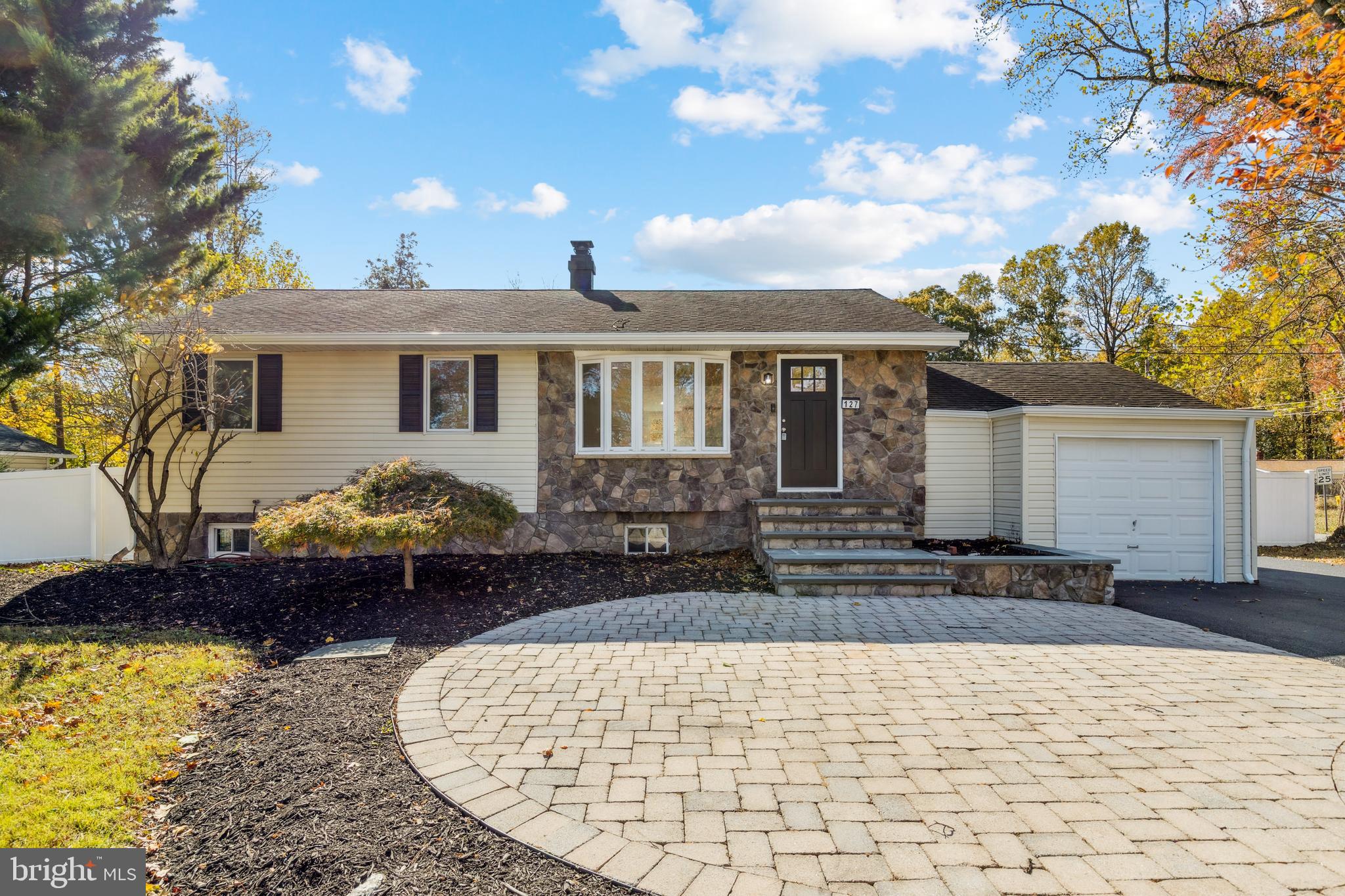 127 Duval Lane Edgewater, MD 21037 - Photo 2 of 60