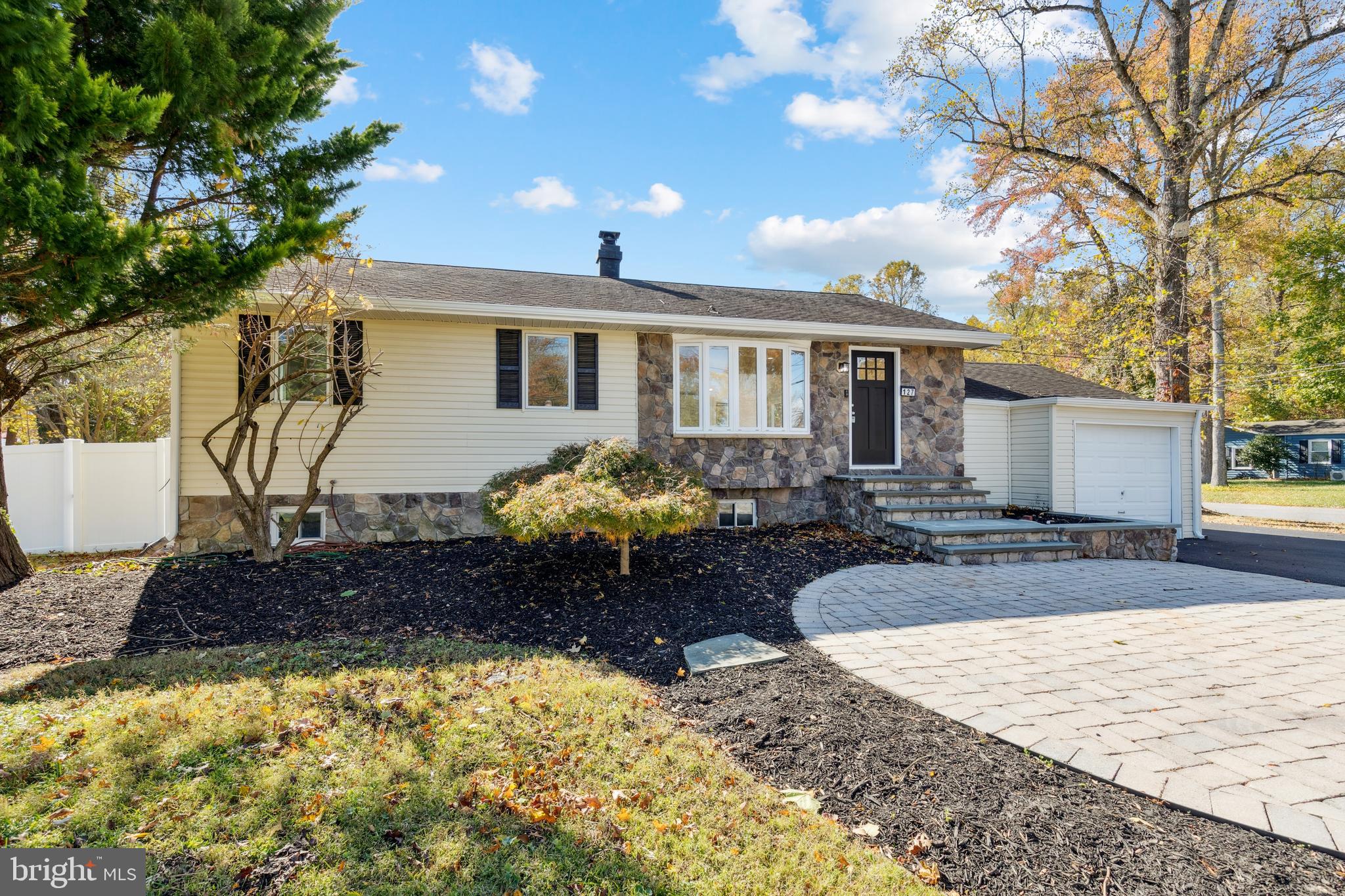 127 Duval Lane Edgewater, MD 21037 - Photo 3 of 60