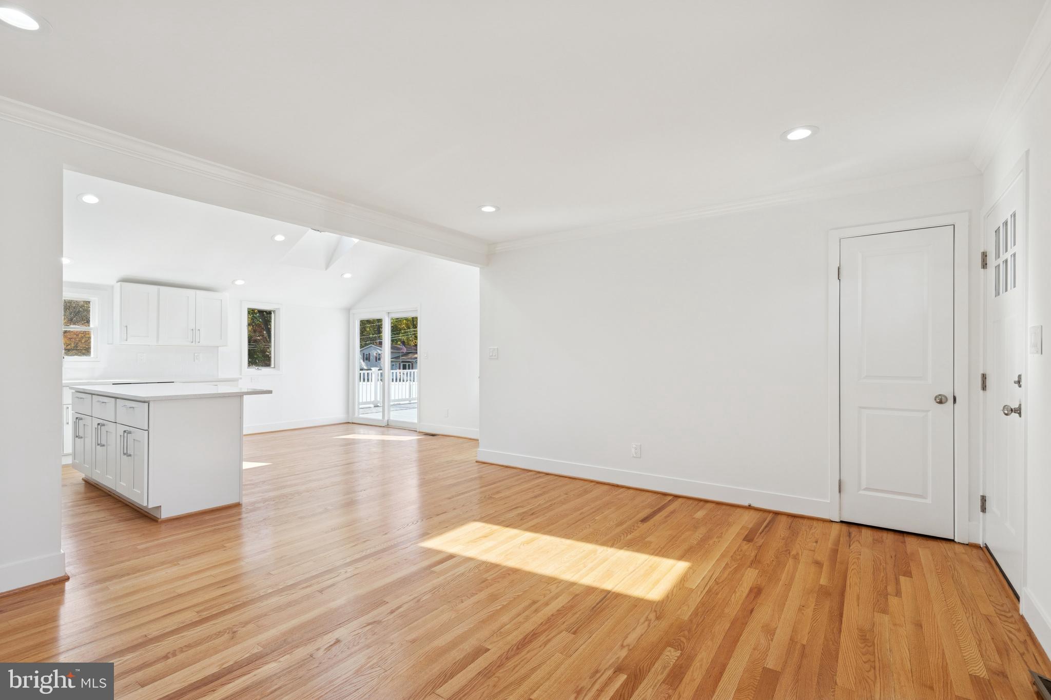 127 Duval Lane Edgewater, MD 21037 - Photo 7 of 60