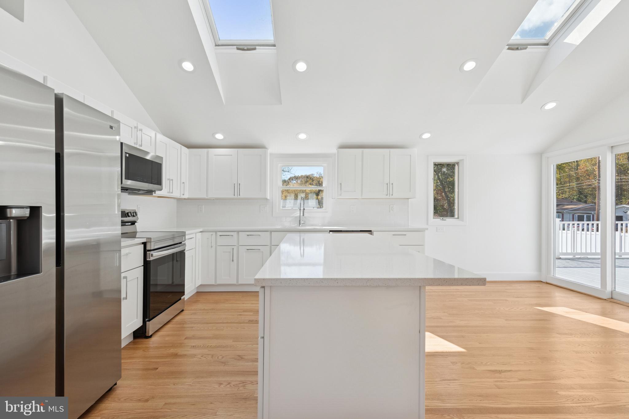 127 Duval Lane Edgewater, MD 21037 - Photo 10 of 60