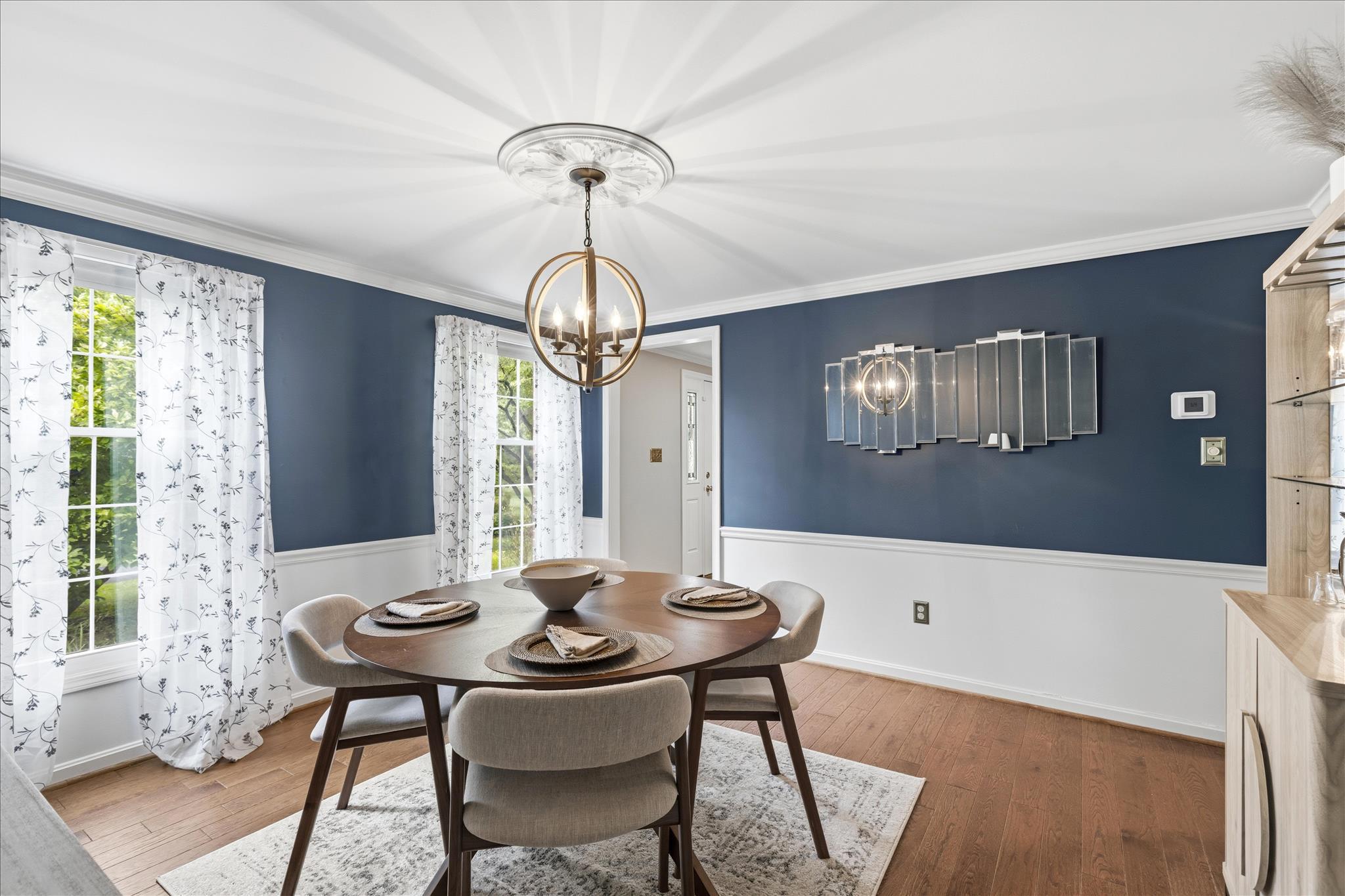 21917 Foxlair Road Gaithersburg, MD 20882 - Photo 14 of 49 dining room