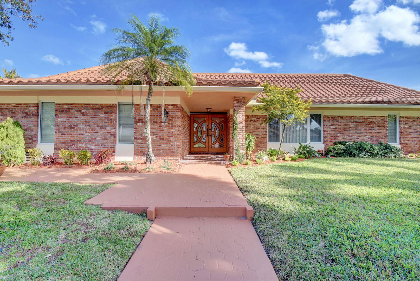 6782 Viento Way Boca Raton, FL 33433 - Photo 3 of 49 virtuals1 (3)