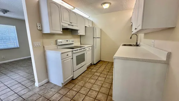 $2,550 | 1443 Northwest 94th Way, Unit 1443, Coral Springs, FL 33071