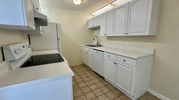 $2,550 | 1443 Northwest 94th Way, Unit 1443, Coral Springs, FL 33071