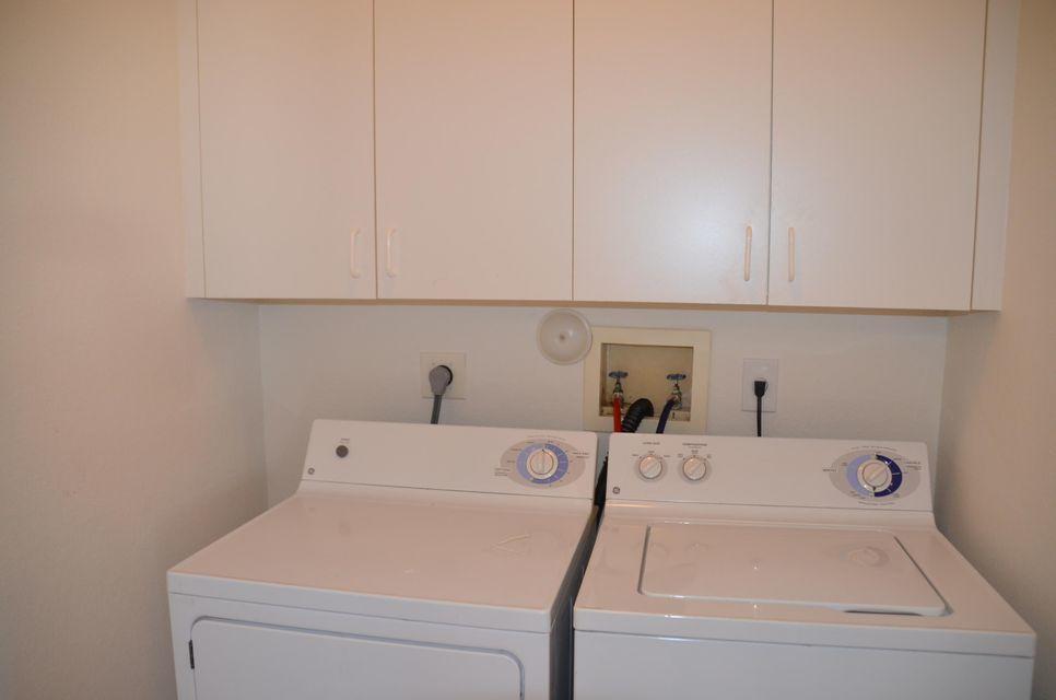 18258 Coral Chase Drive Boca Raton, FL 33498 - Photo 31 of 35 Laundry Storage