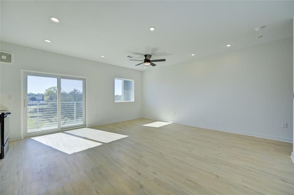 100 West Mockingbird Lane, Unit 403 Austin, TX 78745 - Photo 7 of 13 a view of an empty room with a window