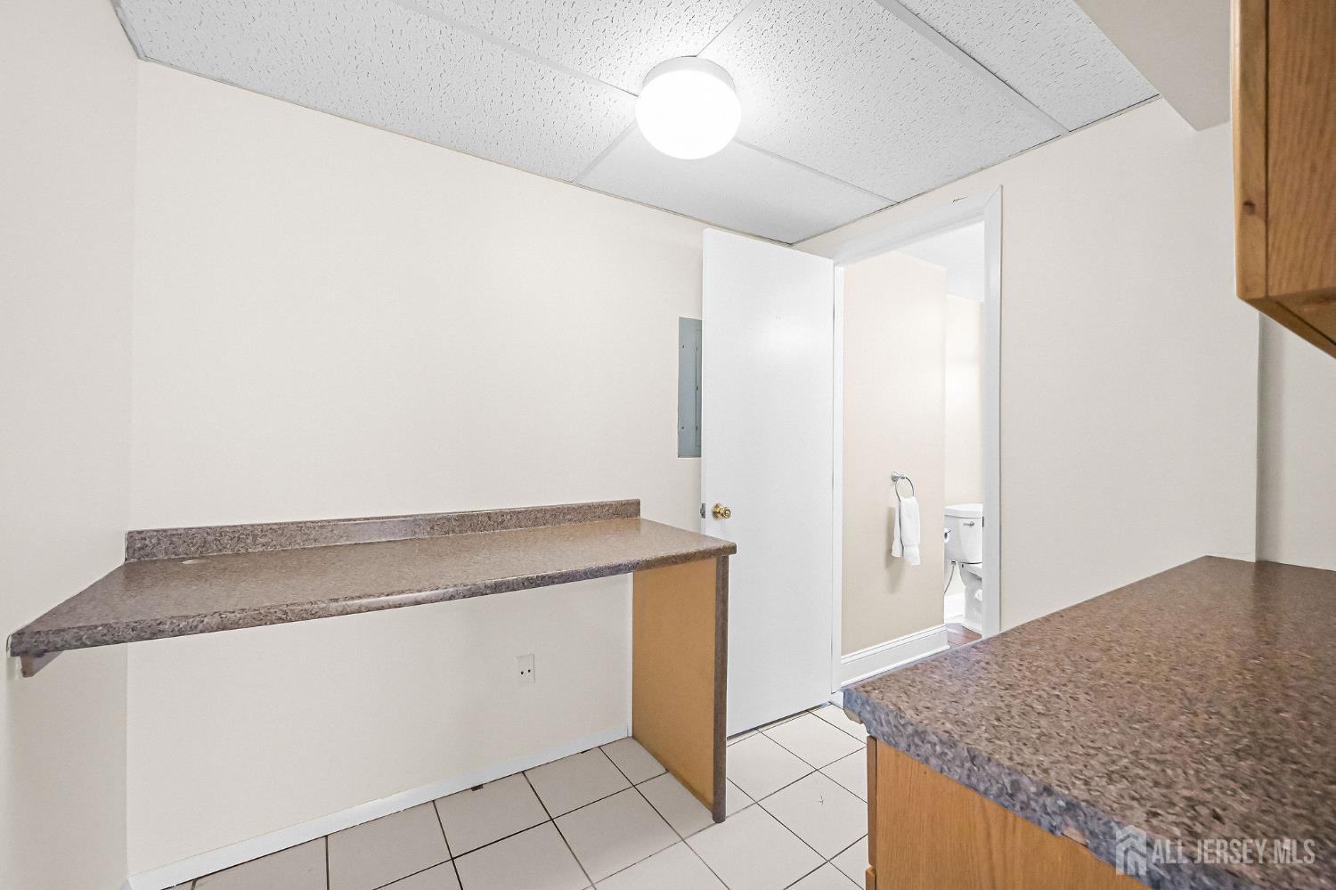 106 Chingarora Avenue Keyport, NJ 07735 - Photo 20 of 41