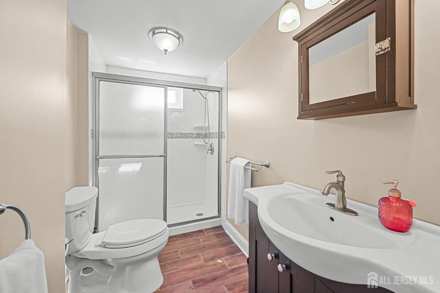 106 Chingarora Avenue Keyport, NJ 07735 - Photo 21 of 41