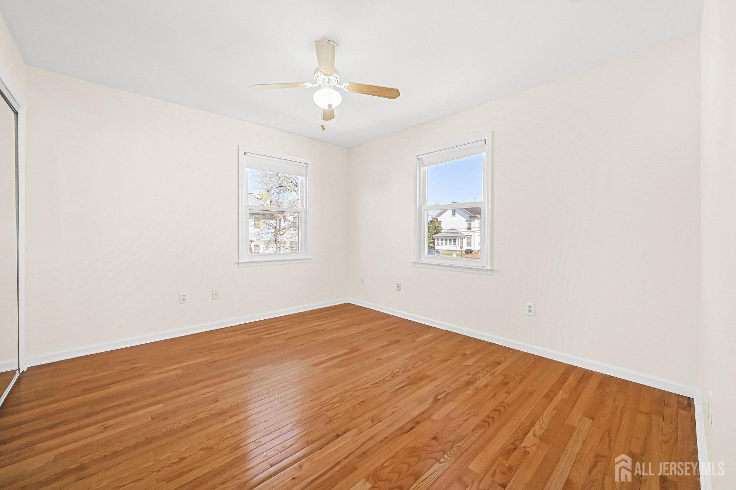 106 Chingarora Avenue Keyport, NJ 07735 - Photo 24 of 41
