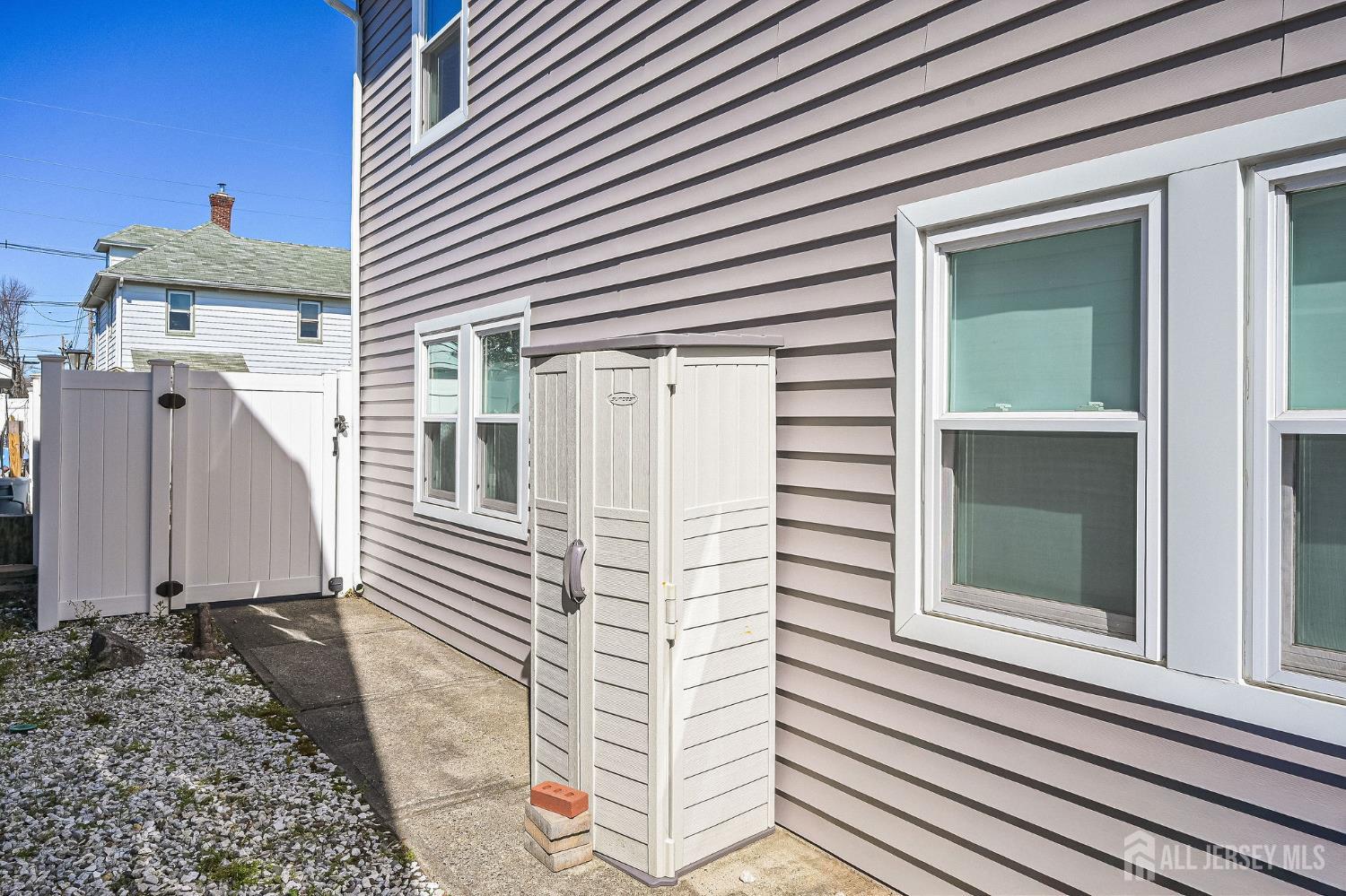 106 Chingarora Avenue Keyport, NJ 07735 - Photo 34 of 41