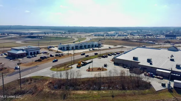 $1,524,600 | 0 Calhoun Station Parkway, Madison, MS 39110