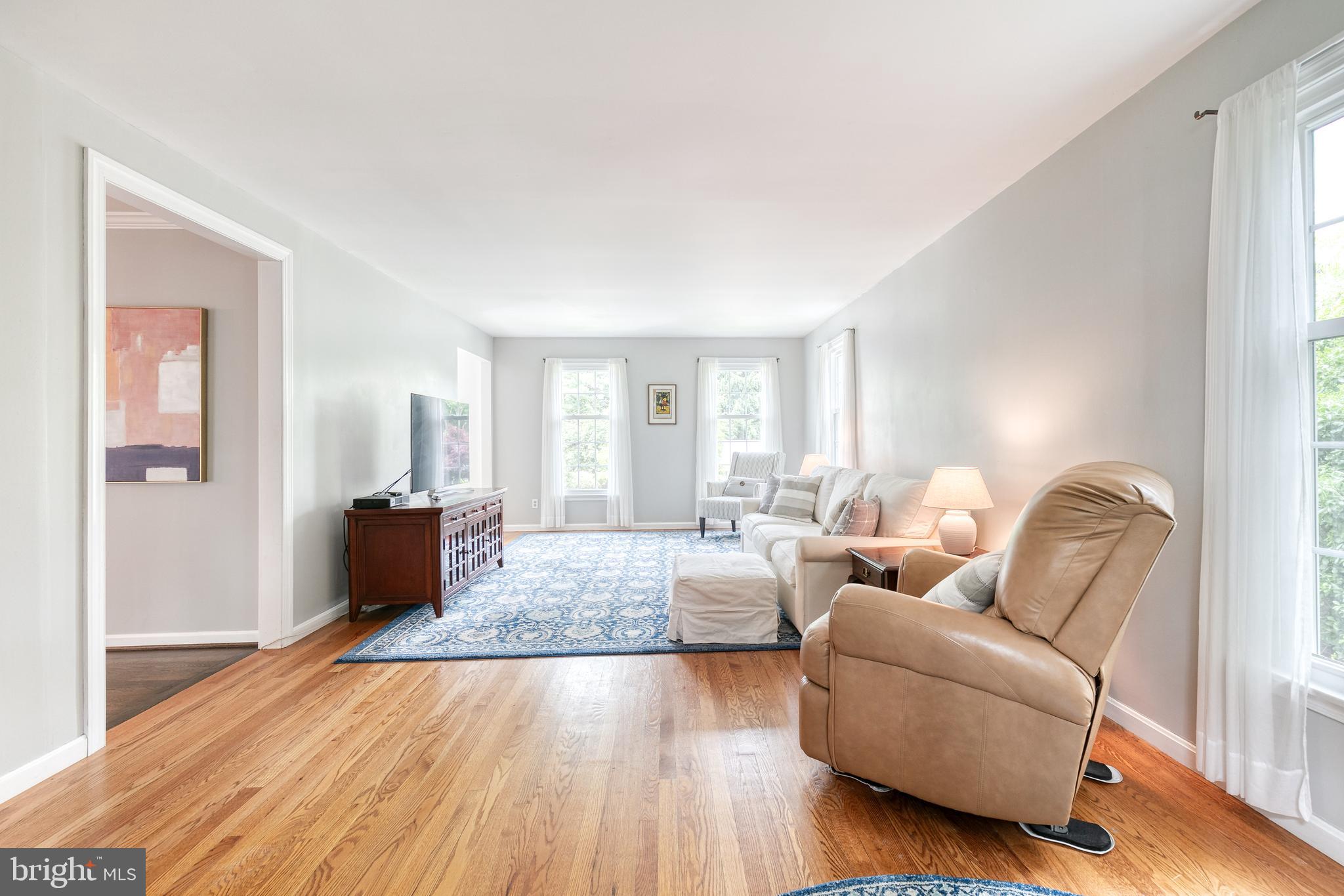 1011 Trickling Brook Road Cockeysville, MD 21030 - Photo 7 of 45 Gallery Image 7