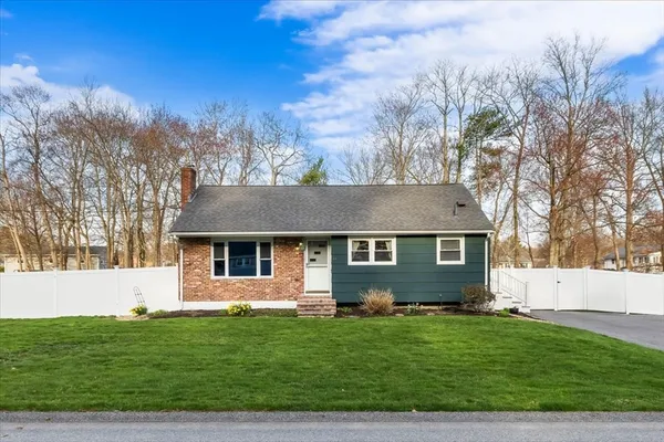 $559,900 | 44 Vinedale Road, Brockton, MA 02301