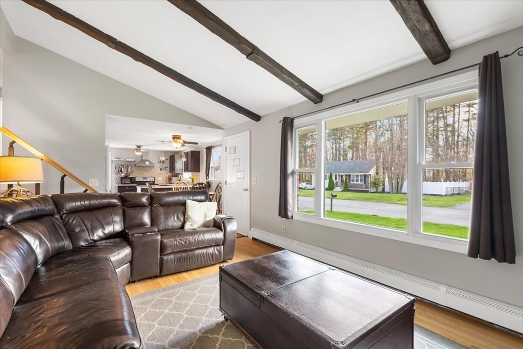44 Vinedale Road Brockton, MA 02301 - Photo 11 of 36