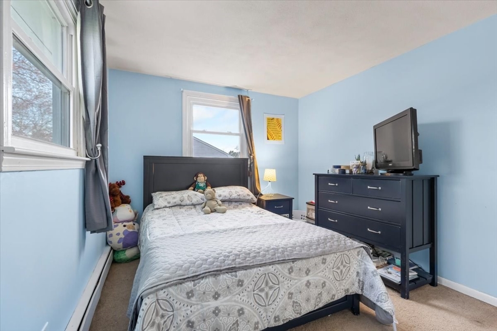 44 Vinedale Road Brockton, MA 02301 - Photo 21 of 36