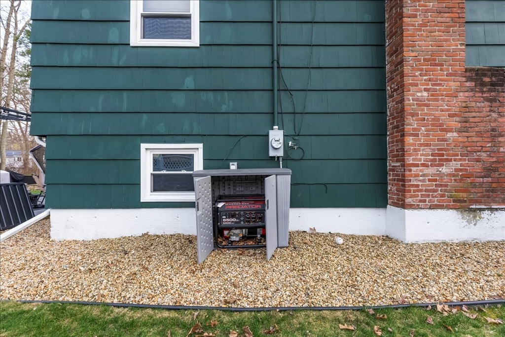 44 Vinedale Road Brockton, MA 02301 - Photo 34 of 36