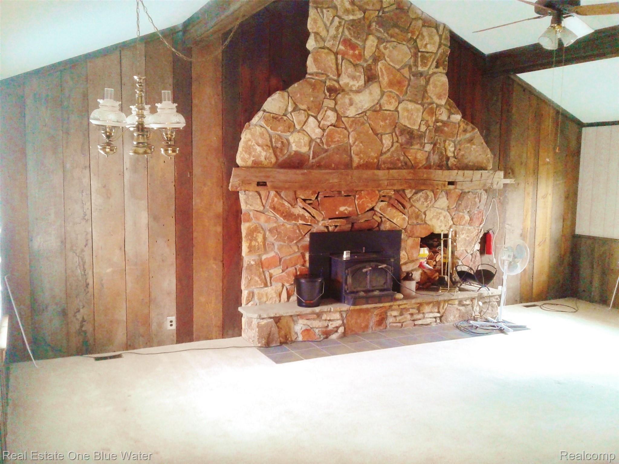 755 Range Road Smiths Creek, MI 48074 - Photo 16 of 22 20200422_143143.jpg