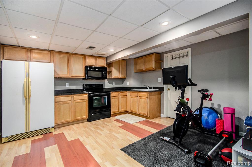 8191 Bergin Road Howell, MI 48843 - Photo 18 of 25