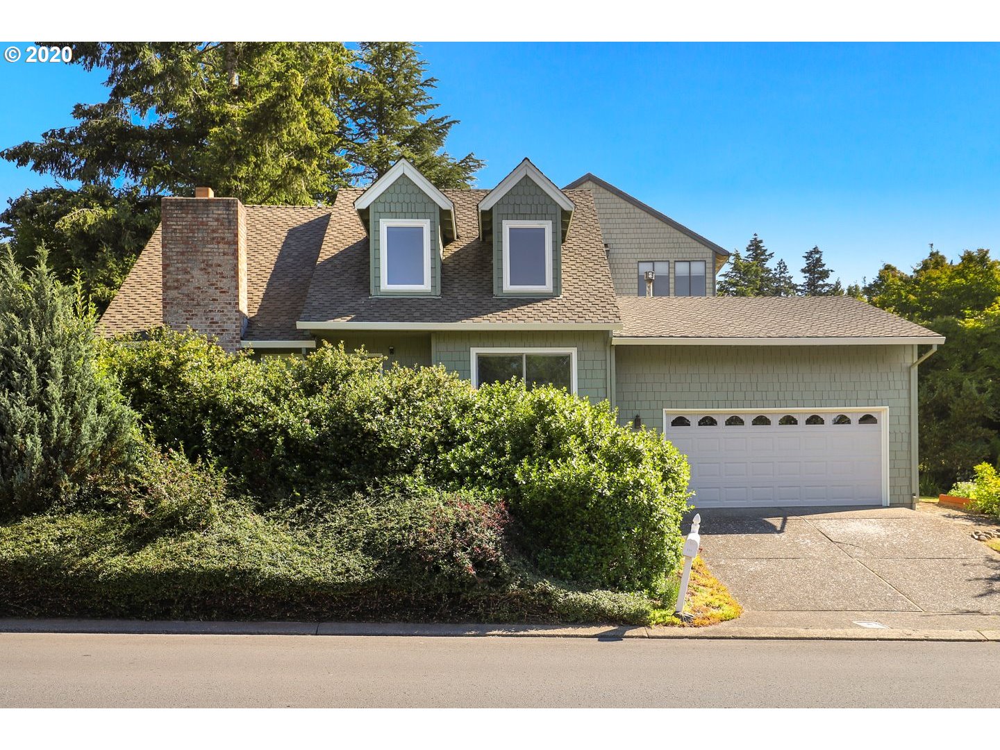 151 Kingsgate Road Lake Oswego, OR 97035 - Photo 1 of 32 Gallery Image 1