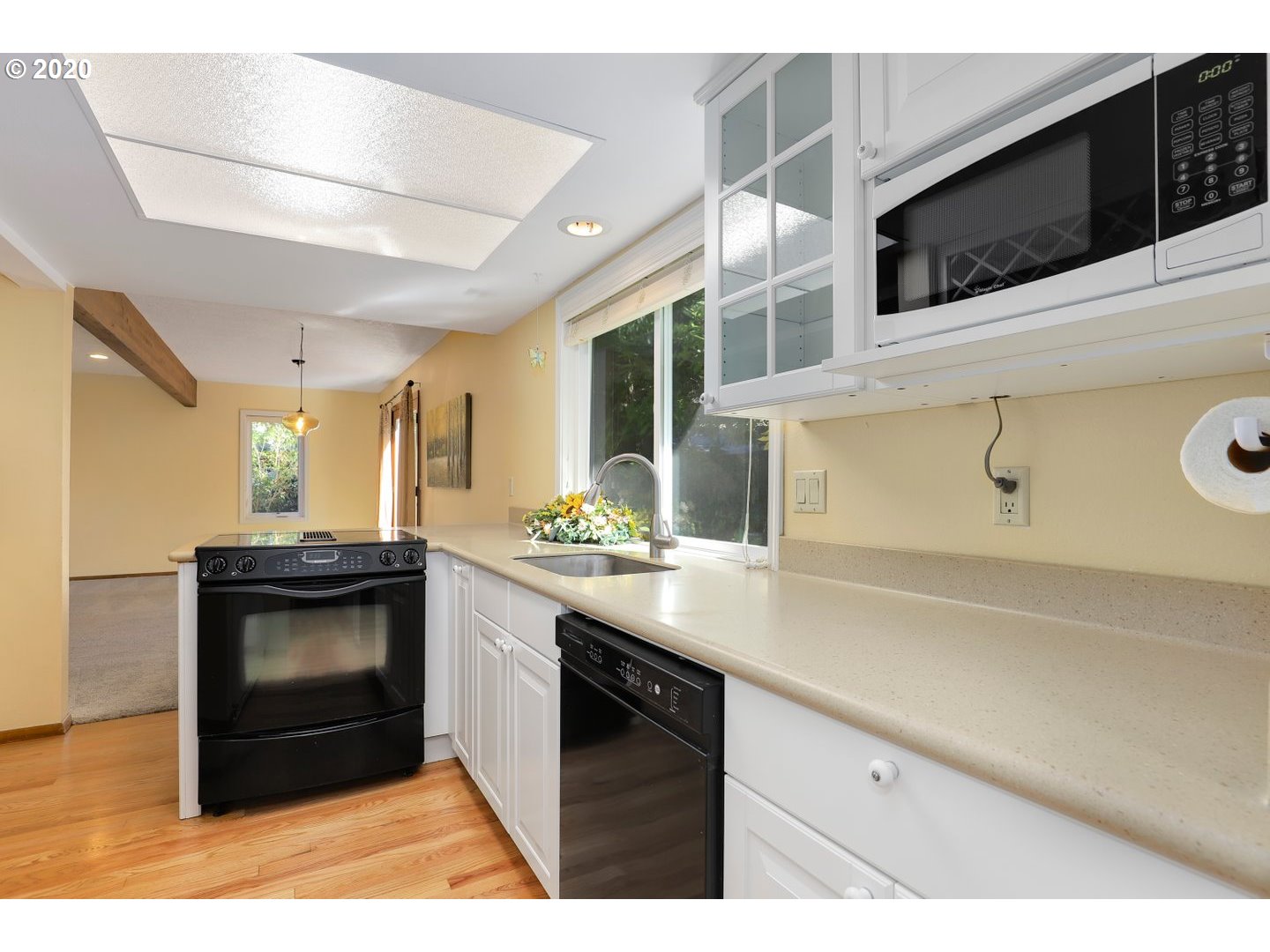151 Kingsgate Road Lake Oswego, OR 97035 - Photo 11 of 32 Gallery Image 11