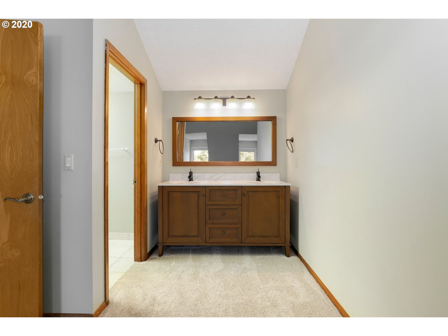 151 Kingsgate Road Lake Oswego, OR 97035 - Photo 18 of 32 Gallery Image 18