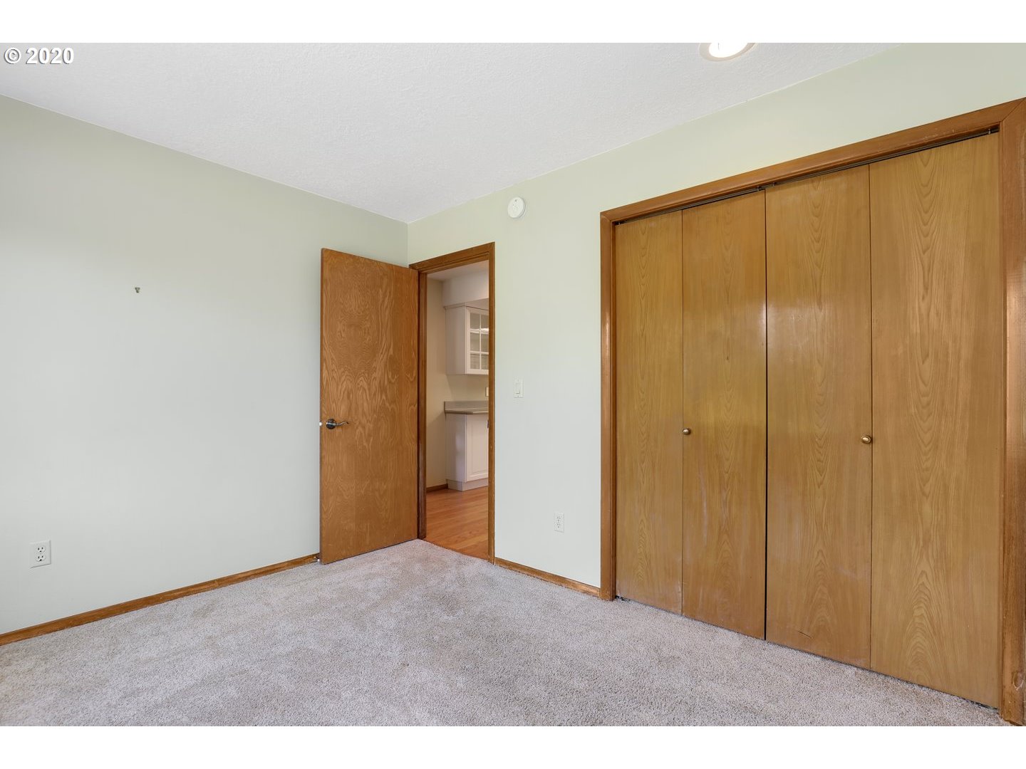 151 Kingsgate Road Lake Oswego, OR 97035 - Photo 25 of 32 Gallery Image 25