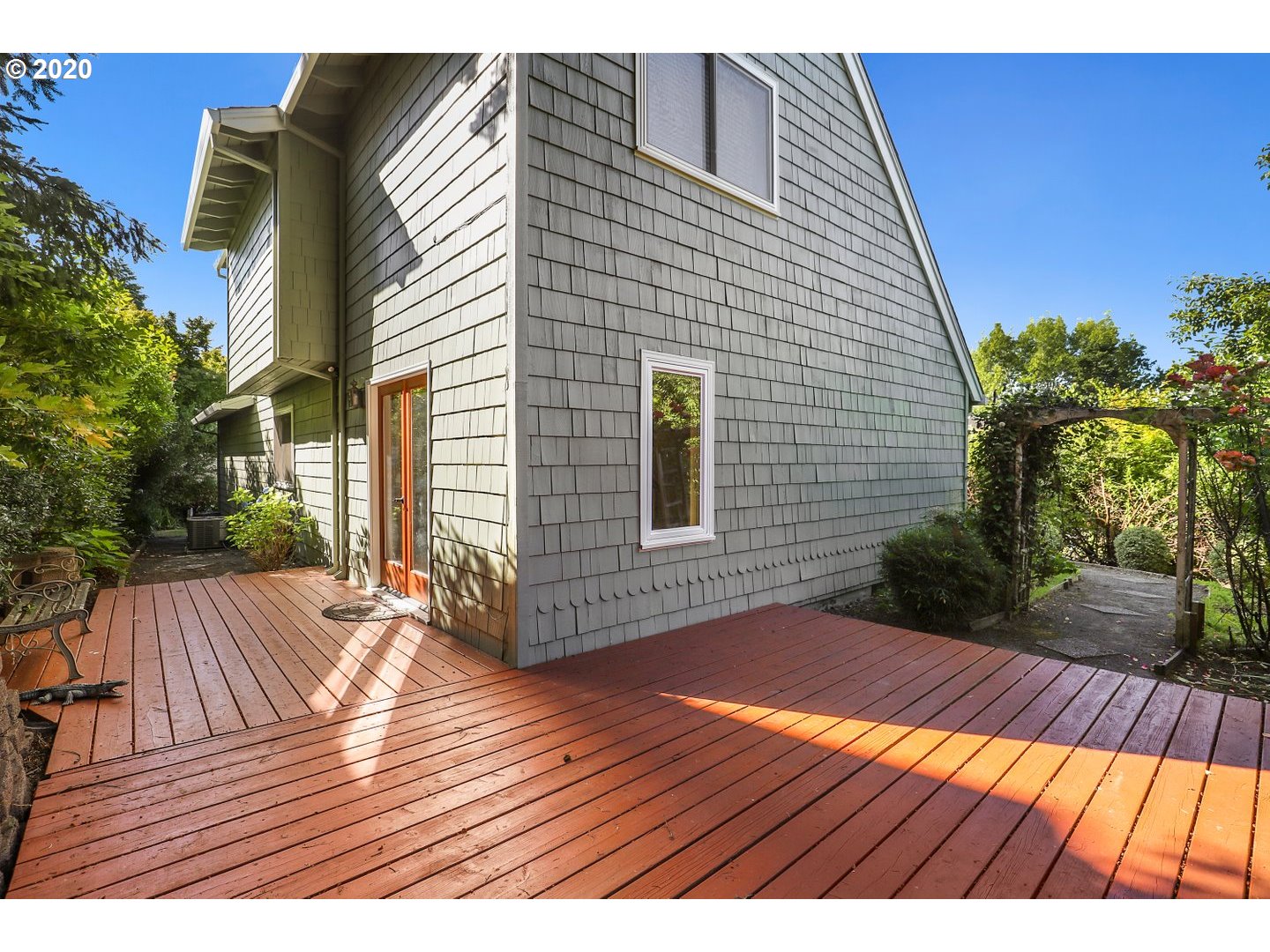 151 Kingsgate Road Lake Oswego, OR 97035 - Photo 27 of 32 Gallery Image 27